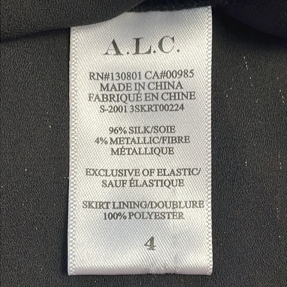 New ALC Vera Floral Silk Metallic Tiered Mini Skirt Smocked Waist Sz 4 - Picture 9 of 10